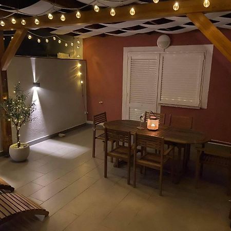 Vila Palit 497 D Apartment E מראה חיצוני תמונה