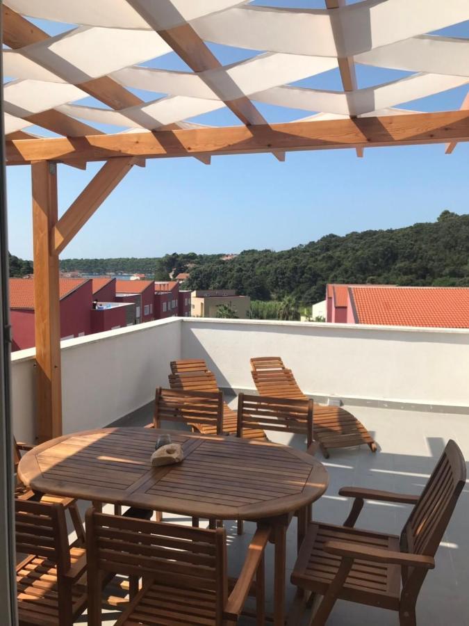 Vila Palit 497 D Apartment E מראה חיצוני תמונה