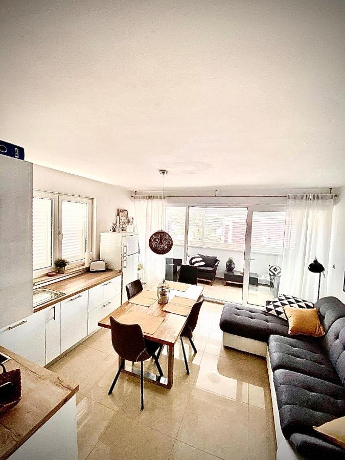 Vila Palit 497 D Apartment E מראה חיצוני תמונה